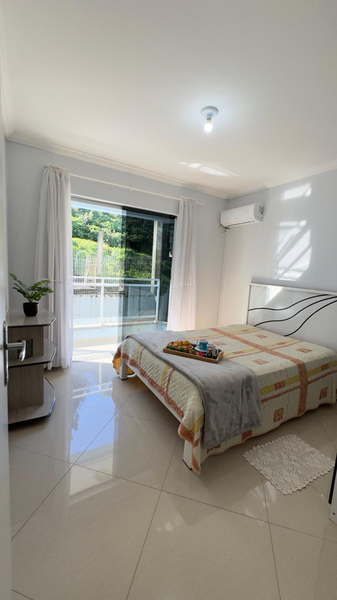 פיראטובה Apto Das Hortensias- 2 Quartos, Apto Todo Climatizado - A 2 Passos Do Parque Termal! מראה חיצוני תמונה